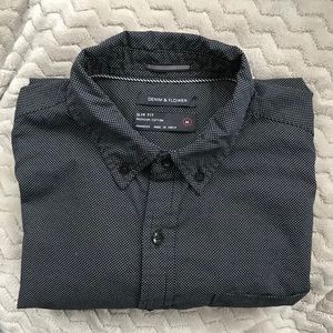 Men’s Black and White Dress Shirt